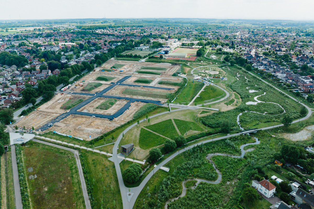 Das Straßen- und Wegenetz wird sichtbar