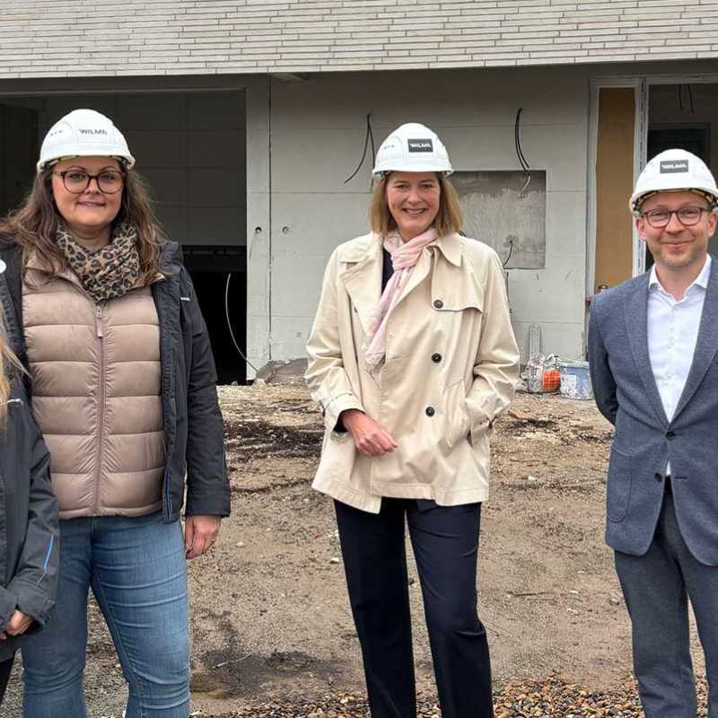 Pressebild - Baustellenbesichtigung  für das „Artem Stadtquartier“ in Oberursel