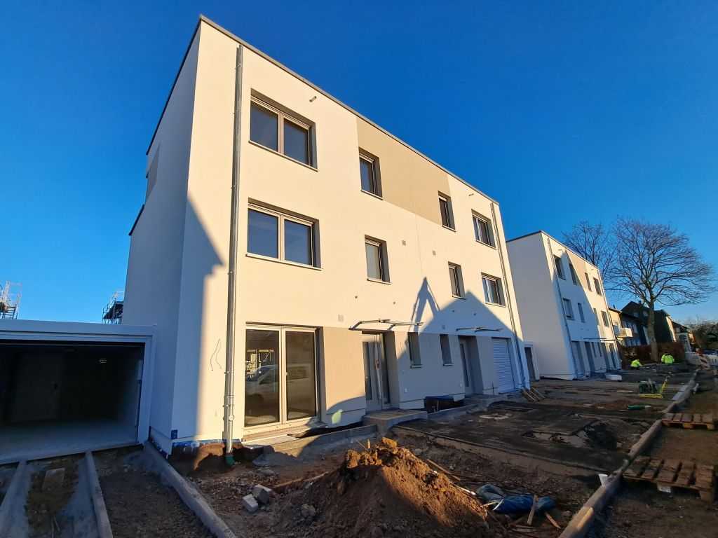 Übergaben und ausverkauft in Dortmund